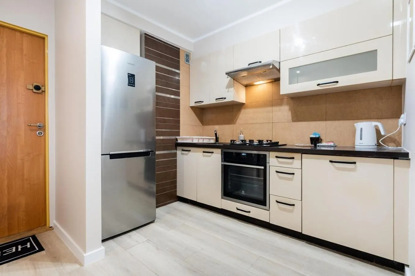 ורשה Toffee Apartment City Center 0*,  פולין