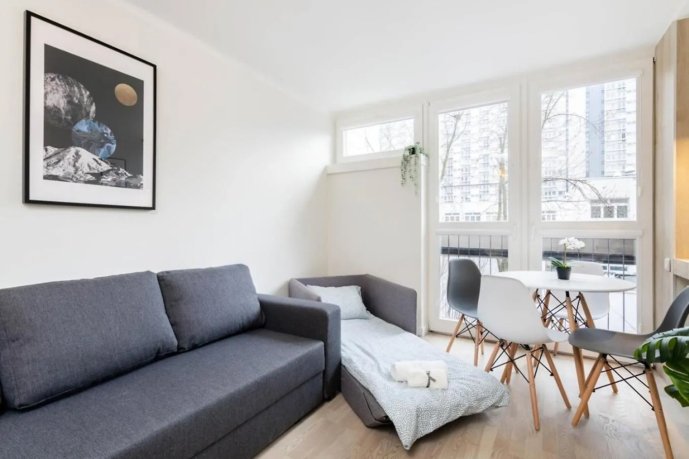 ורשה Toffee Apartment City Center