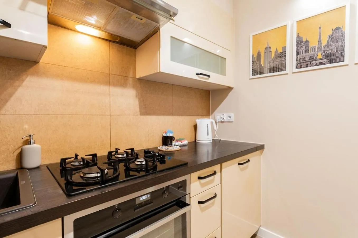 ורשה Toffee Apartment City Center 0*,  פולין